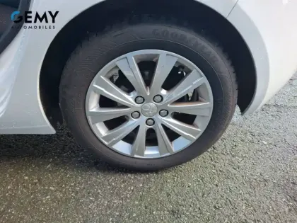 Photo 10 Peugeot 308  1.2 PureTech 110ch S&S BVM5