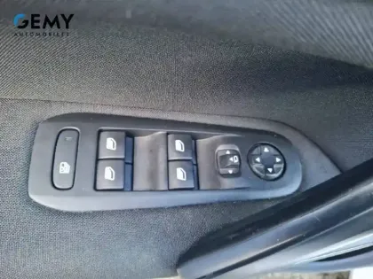 Photo 11 Peugeot 308  1.2 PureTech 110ch S&S BVM5