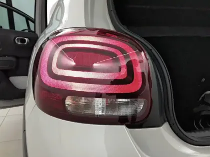 Photo 16 Citroën C3  PureTech 110 S&S EAT6