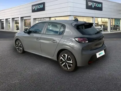 Photo 38 Peugeot 208  PureTech 100 S&S BVM6