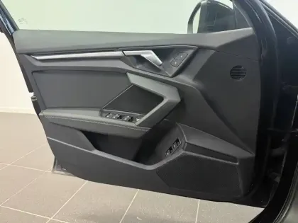 Photo 7 Audi A3  Sportback 40 TFSIe 204 S tronic 6