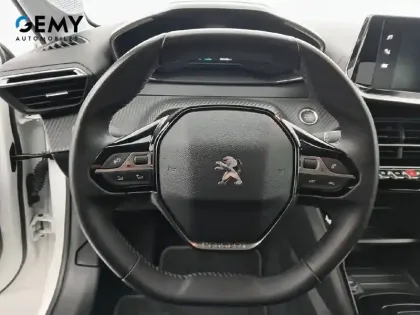 Photo 12 Peugeot 208  Electrique 50 kWh 136ch