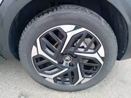 Photo 8 Citroën C4  PureTech 130 S&S EAT8