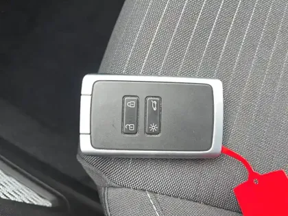 Photo 21 Renault Arkana  E-Tech hybride 145 - 22