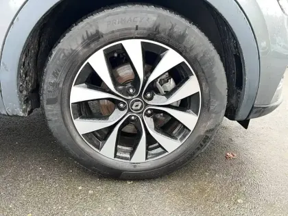 Photo 18 Renault Arkana  E-Tech hybride 145 - 22