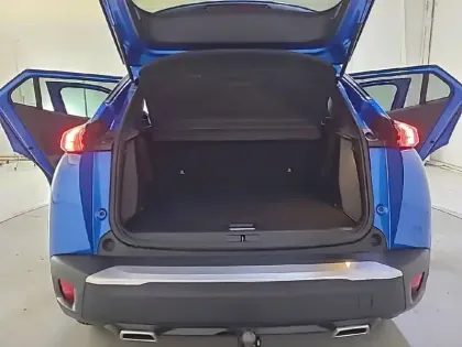 Photo 5 Peugeot 2008  PureTech 130 S&S EAT8