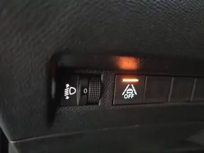 Photo 29 Peugeot 2008  PureTech 130 S&S EAT8