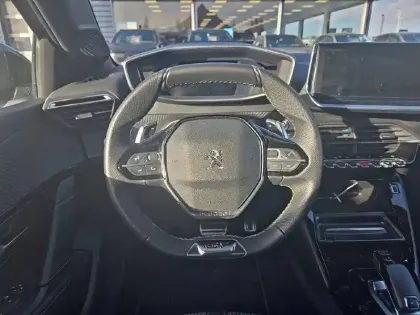 Photo 8 Peugeot 208  PureTech 100 S&S EAT8