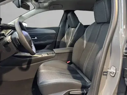 Photo 50 Peugeot 408  PHEV 180 e-EAT8