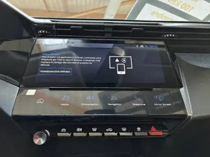 Photo 34 Peugeot 408  PHEV 180 e-EAT8