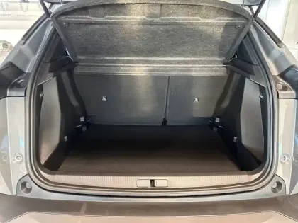 Photo 5 Peugeot 2008  Hybrid 145 e-DCS6