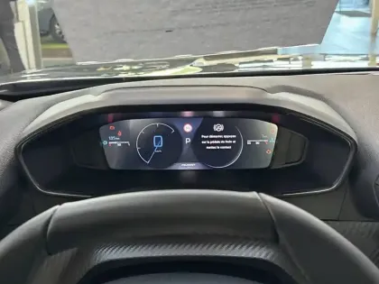 Photo 9 Peugeot 2008  Hybrid 145 e-DCS6