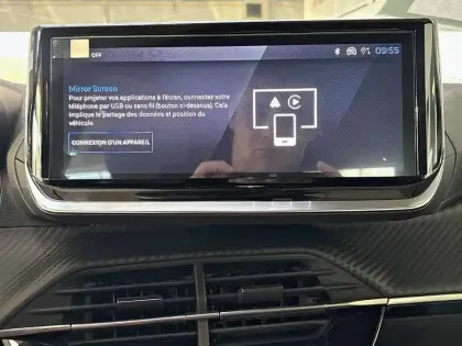 Photo 19 Peugeot 2008  Hybrid 145 e-DCS6