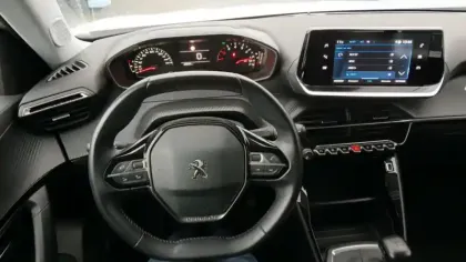 Photo 17 Peugeot 2008  PureTech 100 S&S BVM6