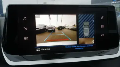 Photo 19 Peugeot 2008  PureTech 100 S&S BVM6