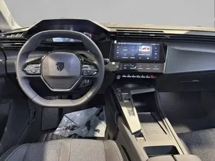 Photo 7 Peugeot 408  Electrique 58 kWh 210ch