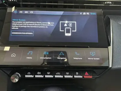 Photo 18 Peugeot 408  Electrique 58 kWh 210ch