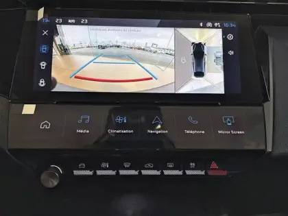 Photo 19 Peugeot 408  Electrique 58 kWh 210ch