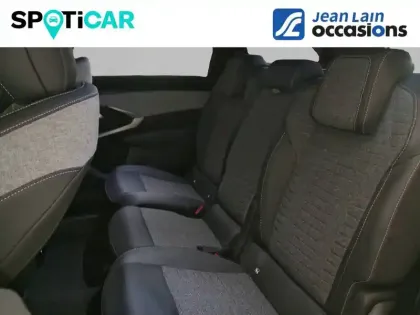 Photo 51 Peugeot 5008  Hybrid 136 e-DCS6