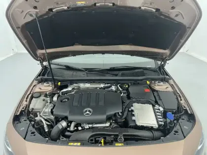 Photo 19 Mercedes Classe A  200 d 8G-DCT