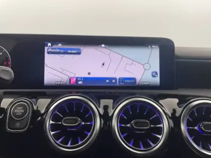 Photo 20 Mercedes Classe A  200 d 8G-DCT