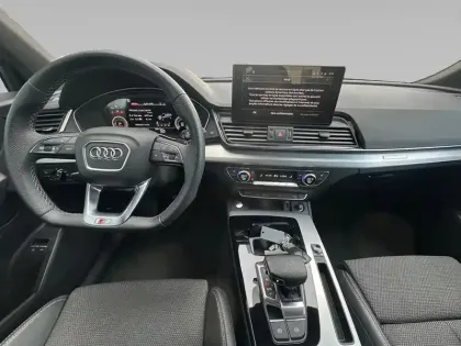 Photo 12 Audi Q5  55 TFSIe 367 S tronic 7 Quattro