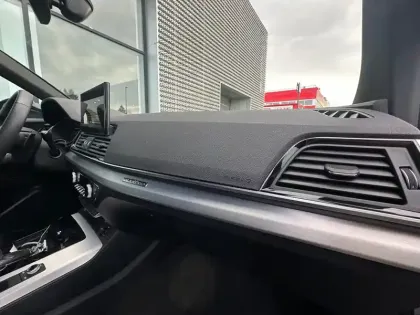 Photo 22 Audi Q5  55 TFSIe 367 S tronic 7 Quattro