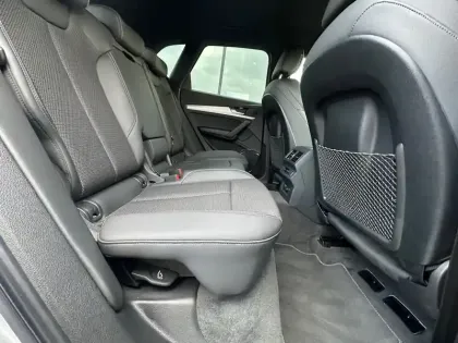 Photo 27 Audi Q5  55 TFSIe 367 S tronic 7 Quattro