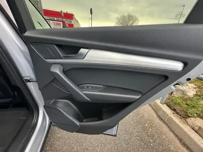 Photo 26 Audi Q5  55 TFSIe 367 S tronic 7 Quattro