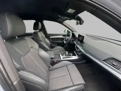 Photo 10 Audi Q5  55 TFSIe 367 S tronic 7 Quattro