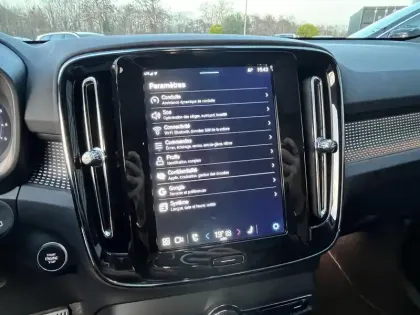 Photo 28 Volvo Xc40  B3 163 ch DCT7