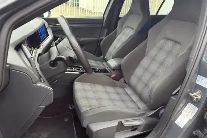 Photo 9 Volkswagen Golf  1.4 Hybrid Rechargeable OPF 245 DSG6