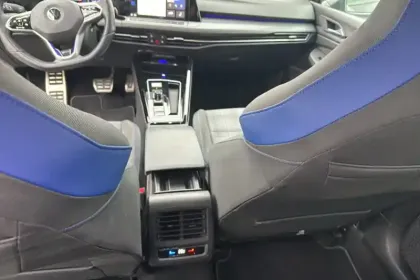 Photo 28 Volkswagen Golf  1.4 Hybrid Rechargeable OPF 245 DSG6