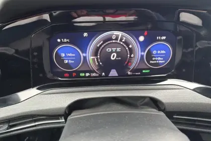 Photo 16 Volkswagen Golf  1.4 Hybrid Rechargeable OPF 245 DSG6