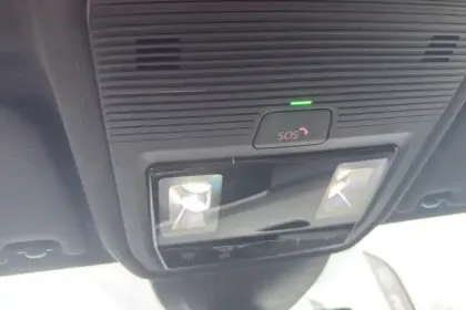 Photo 25 Volkswagen Golf  1.4 Hybrid Rechargeable OPF 245 DSG6