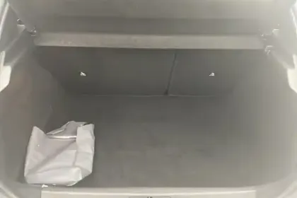 Photo 43 Peugeot 208  PureTech 75 S&S BVM5