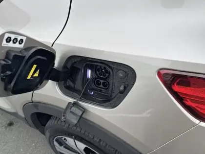 Photo 25 Volvo Xc40  Recharge 231 ch 1EDT
