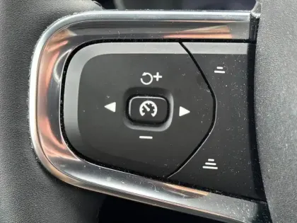 Photo 18 Volvo Xc40  Recharge 231 ch 1EDT