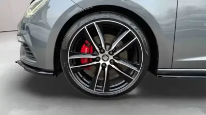 Photo 34 Seat Leon Gén. III Ph2 Cupra 5