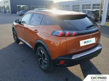 Photo 30 Peugeot 2008  BlueHDi 110 S&S BVM6