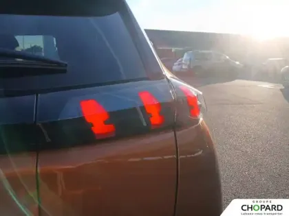 Photo 23 Peugeot 2008  BlueHDi 110 S&S BVM6