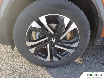 Photo 21 Peugeot 2008  BlueHDi 110 S&S BVM6