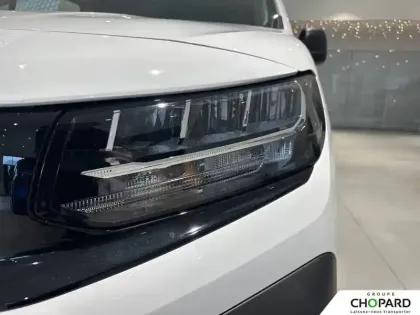 Photo 53 Opel combo  CARGO M 650 KG BLUEHDI 130 S&S EAT8