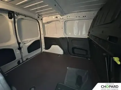 Photo 17 Opel combo  CARGO M 650 KG BLUEHDI 130 S&S EAT8