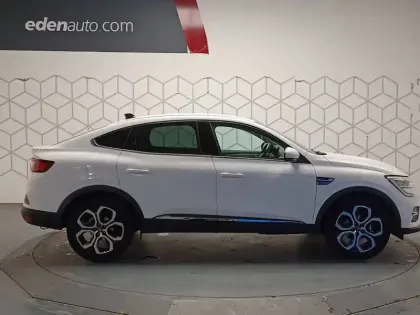 Photo 5 Renault Arkana  mild hybrid 140 EDC FAP - 22