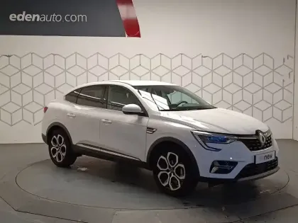 Photo 6 Renault Arkana  mild hybrid 140 EDC FAP - 22