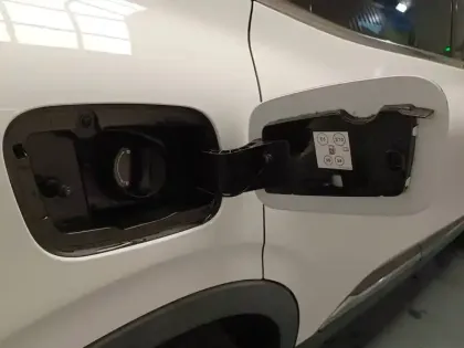 Photo 20 Renault Arkana  mild hybrid 140 EDC FAP - 22