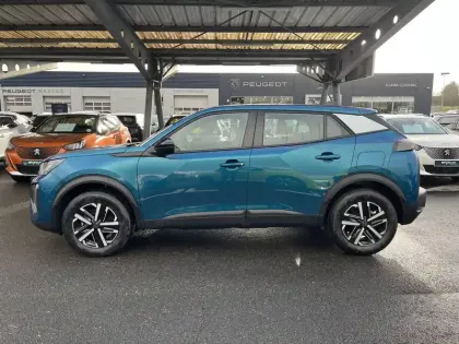 Photo 7 Peugeot 2008  Hybrid 145 e-DCS6