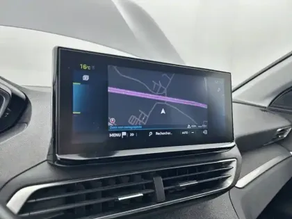 Photo 22 Peugeot 3008  Hybrid 225 e-EAT8