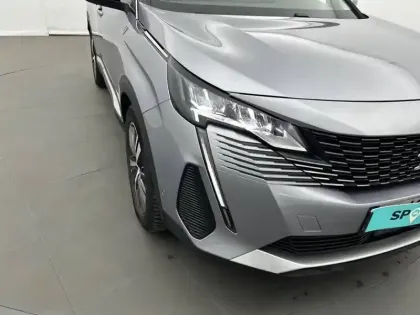 Photo 15 Peugeot 3008  Hybrid 225 e-EAT8